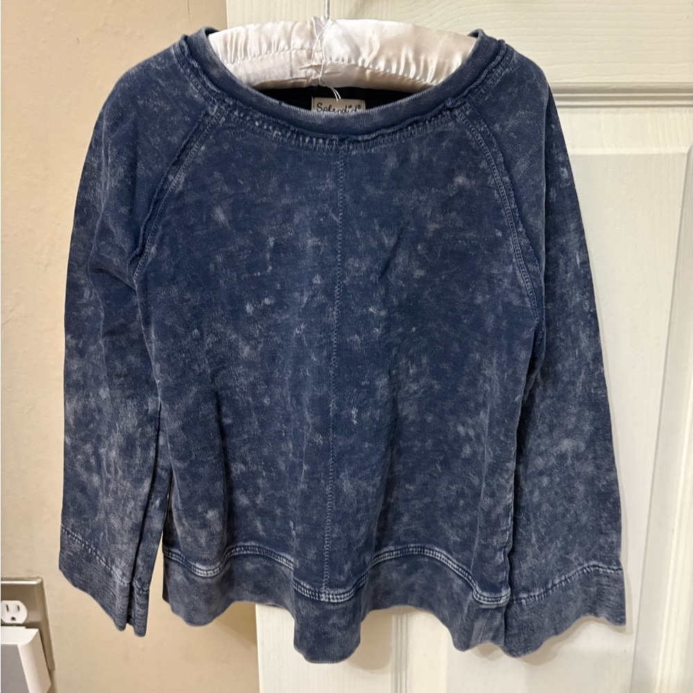 Splendid Navy Blue Top